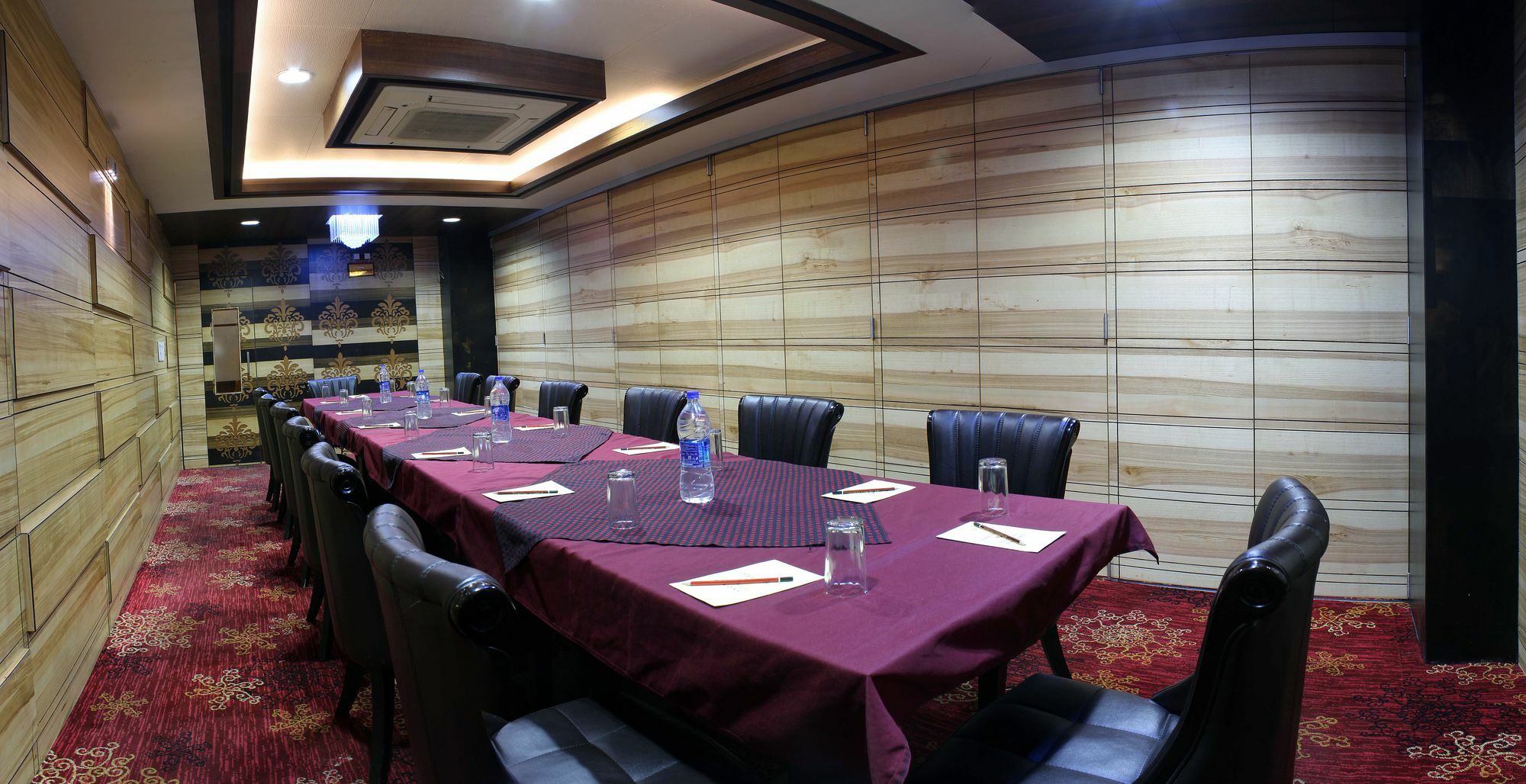 Hotel Puneet International Rāipur Εξωτερικό φωτογραφία