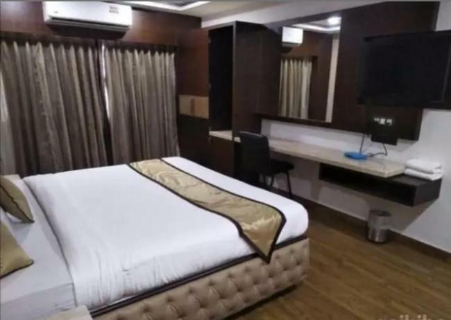 Hotel Puneet International Rāipur Εξωτερικό φωτογραφία