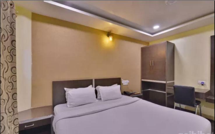 Hotel Puneet International Rāipur Εξωτερικό φωτογραφία