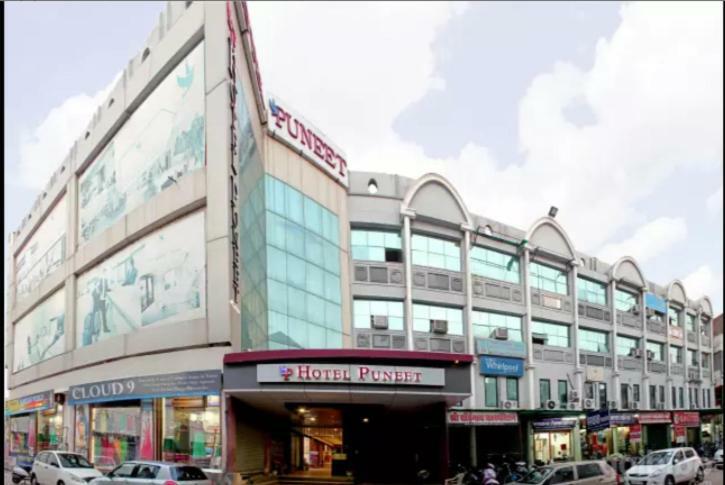Hotel Puneet International Rāipur Εξωτερικό φωτογραφία